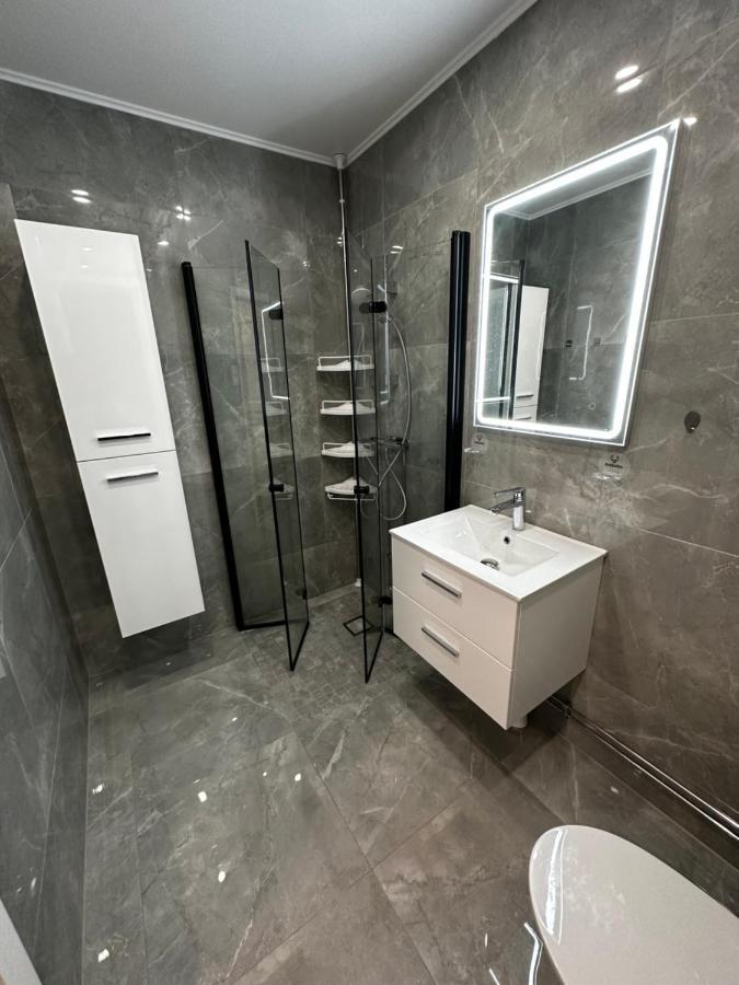 Luxurious 2-Room Apartment In Central Borås Exterior foto
